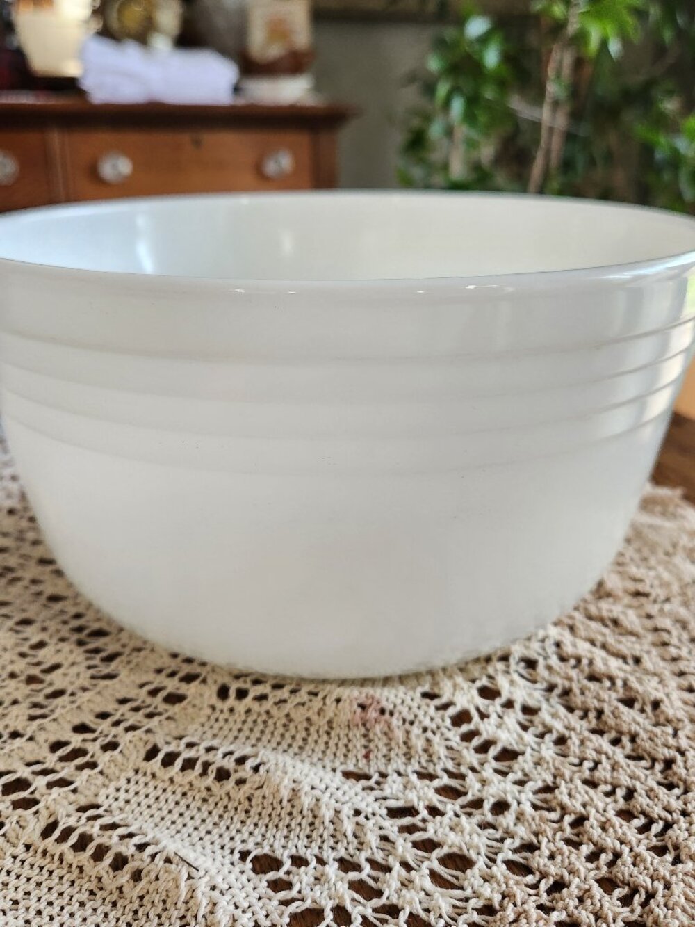 Pyrex Medium Size Mixing Bowl